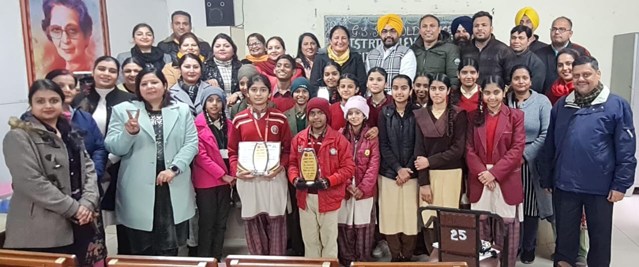 Praneet Sharma won the first place in the district level speech competition